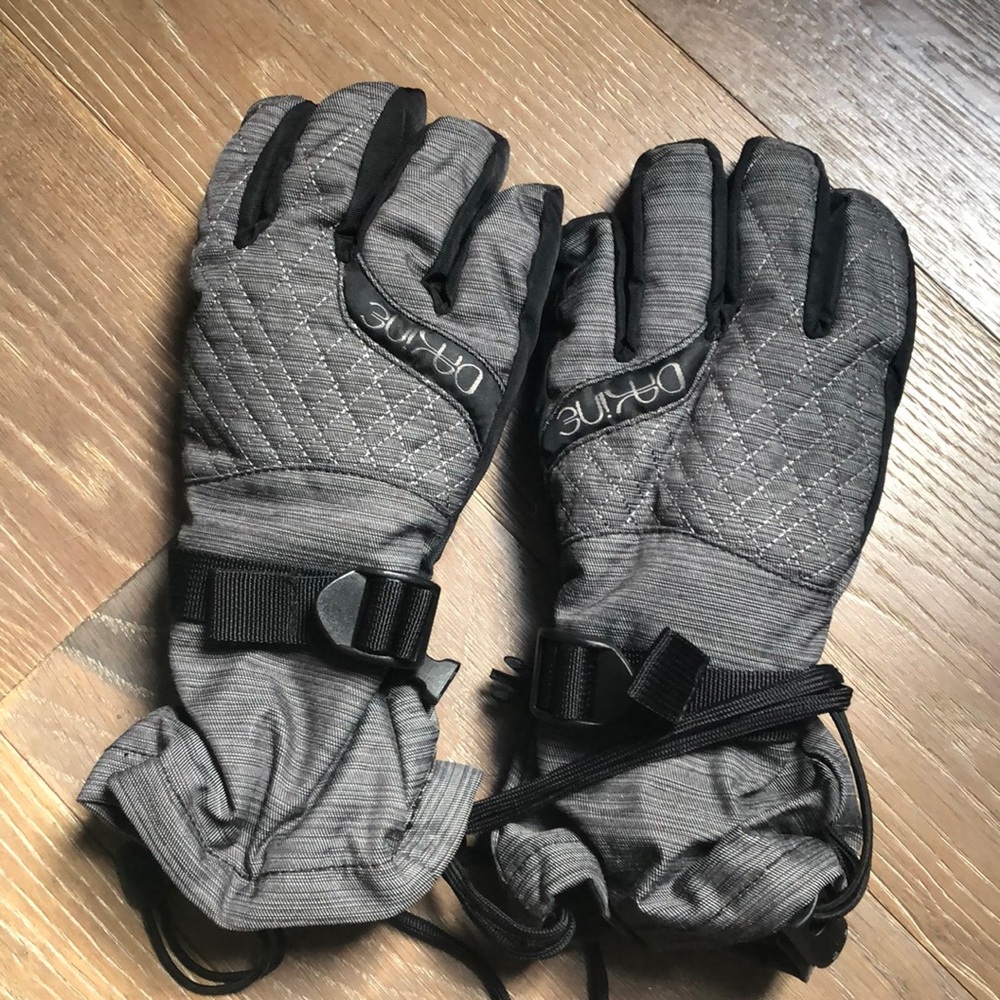 Women’s Snow Gloves